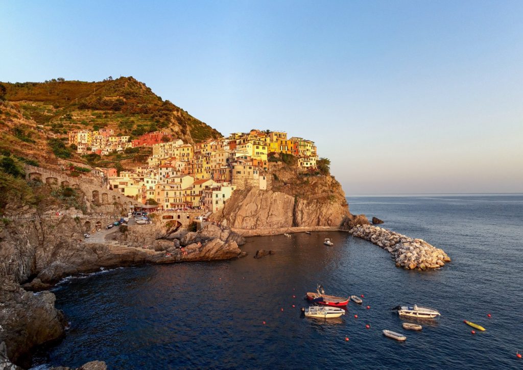 Cinque Terre honeymoon destinations