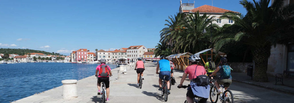 Croatia coastline cycling is a wonderful way to have active vacations