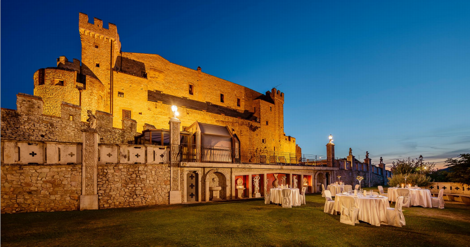 Wedding in a castle in Italy