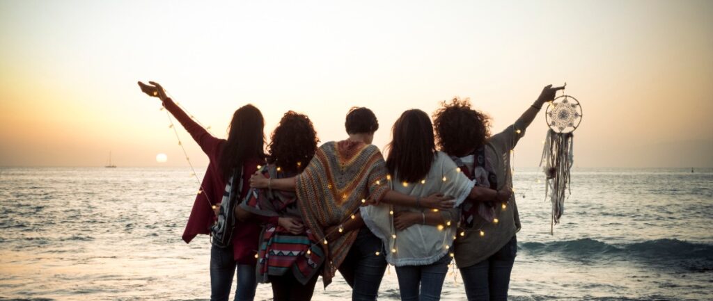 travel sisterhood