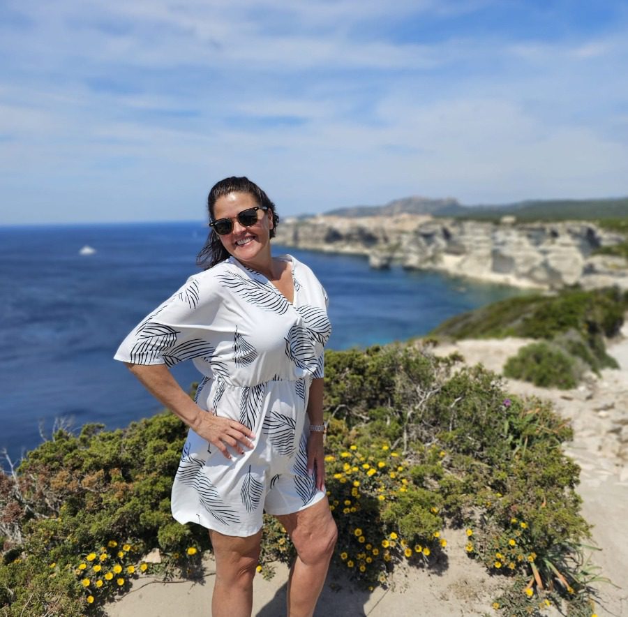 Standing above the cliffs of Corsica, the kind of view that made me fall for this coastline all over again